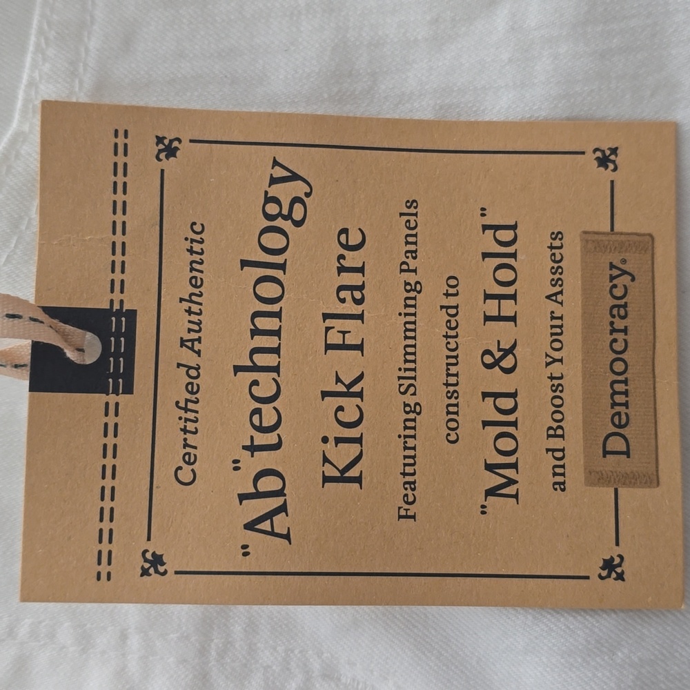 (354) NWT DEMOCRACY "Ab" Technology Kick Flare Raw Hem Jeans, Size 4 - Picture 4 of 11
